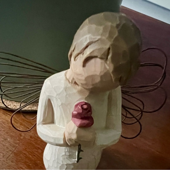 Willowtree Figurine: “Loving Angel” - Picture 2 of 8